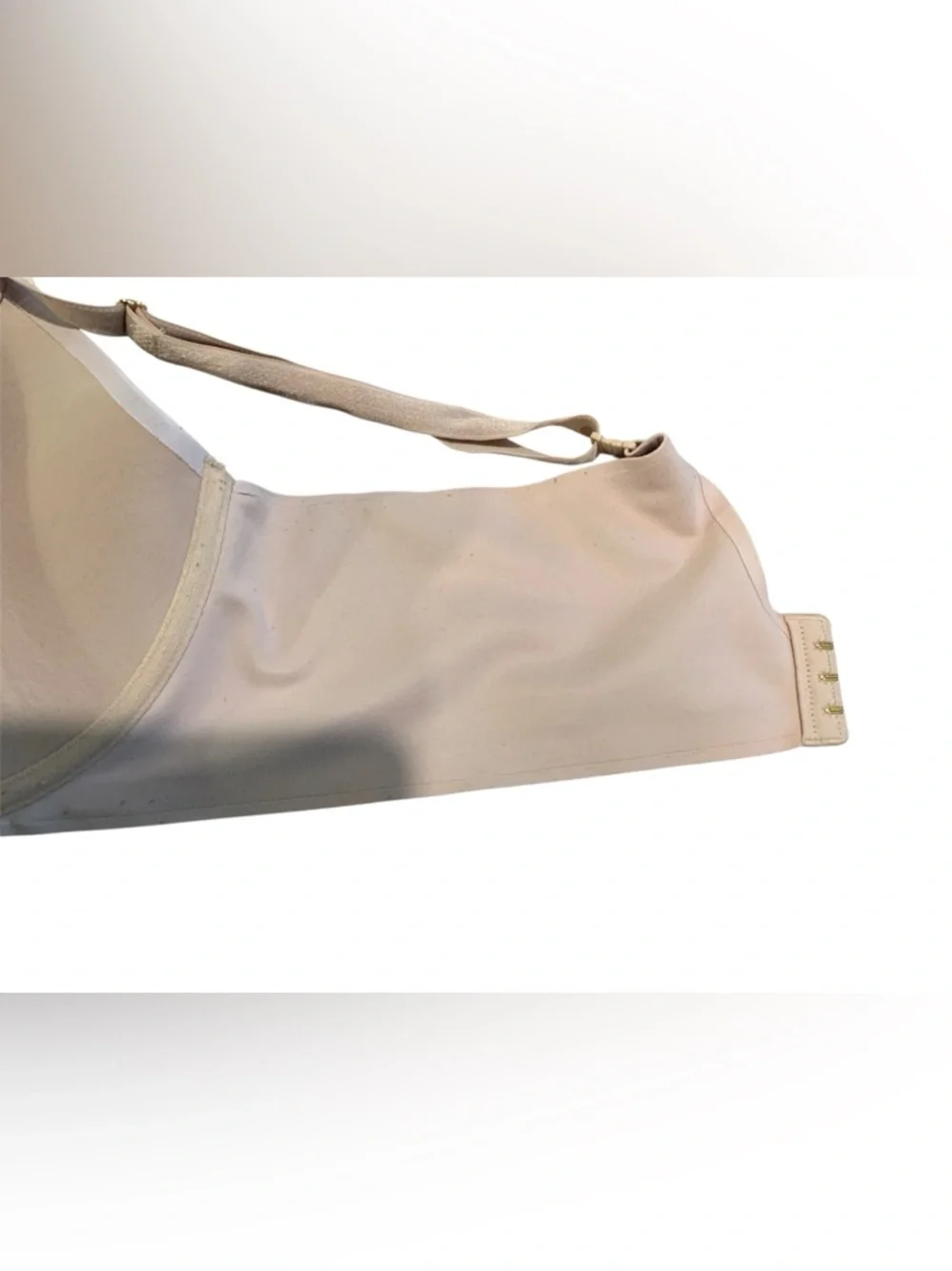 Victoria’s Secret Pink/Nude Push Up Bra with Gold V Accent 38D - Picture 8 of 10